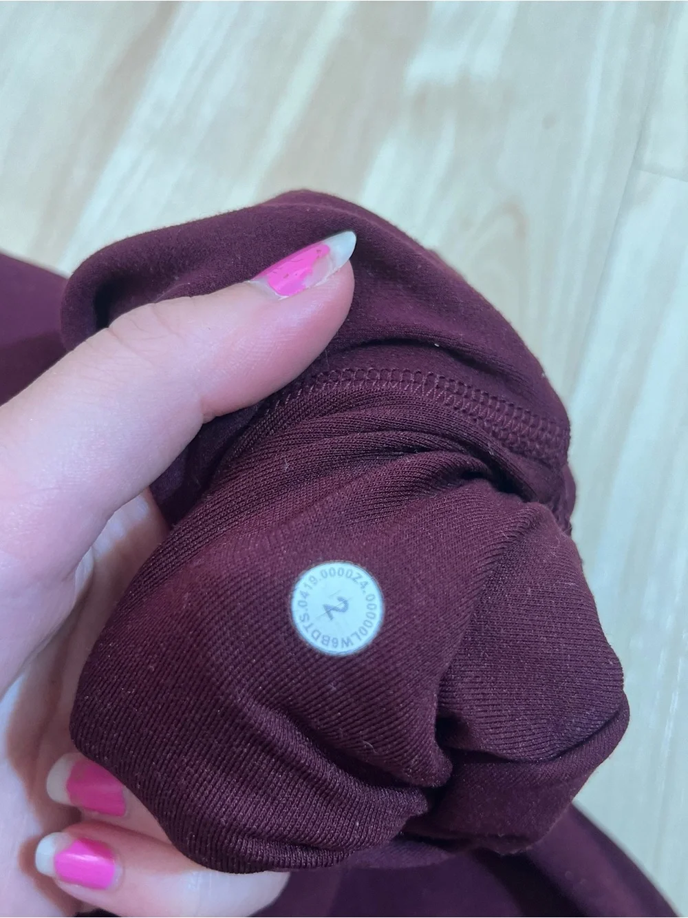 Lululemon Womens Maroon Cropped Leggings Size 2